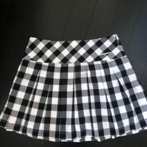 Gingham print pleated golf skort